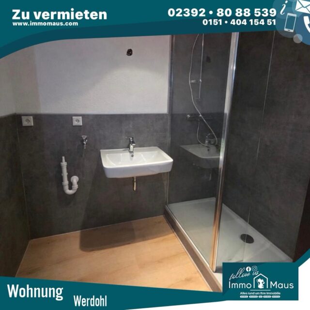 🏡 Exklusive 3,5-Zimmer-Wohnung zu vermieten – Werdohl
✨ Immo Maus präsentiert:
Diese hochwertig renovierte 3,5-Zimmer-Wohnung in Werdohl bietet Ihnen modernen Wohnkomfort in ruhiger Lage – ideal für Paare, kleine Familien oder anspruchsvolle Singles.

🔑 Ihre Vorteile auf einen Blick:
• ca. 75 m² Wohnfläche
• 2 Schlafzimmer + Wohnzimmer + offener Essbereich
• Badezimmer + Gäste-WC
• sonniger Balkon ☀️
• Erstbezug nach Kernsanierung
• neuer Vinylboden & moderne Ausstattung
• barrierefreier Zugang + Aufzug
• eigener Stellplatz & Kellerraum

💶 Mietdetails:
• Kaltmiete: 560 €
• Nebenkosten: 266 €
• Warmmiete: 826 €
📅 Verfügbar ab sofort !

📩 Jetzt anfragen!
Bitte senden Sie uns eine Direktnachricht und mit kurzer Vorstellung Ihrer Person(en) sowie Ihrer Telefonnummer.

#immomäuse #immobilien #wohnung #mieten #werdohl nrw erstbezug modernwohnen traumwohnung