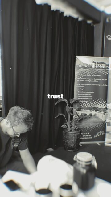 Kevin’s Reise : TRUST THE PROCESS. 🚀
Als Kevin 2020 mit Instagram gestartet ist, war noch längst nicht alles perfekt. Es gab Hürden, Versprecher und viele Momente, in denen es hieß: weitermachen, lernen und besser werden.
Der Weg von 2020 bis heute war ein langer Prozess – und genau diese Entwicklung sieht man. 💪
Mit jedem Video kamen mehr Erfahrung, Sicherheit und Leichtigkeit dazu. Das Engagement, die Leidenschaft und die Freude vor der Kamera sind heute deutlich spürbar.
Kevin gibt Vollgas! 🔥
Und der Prozess geht weiter …
Jetzt interessiert uns Ihre Meinung:
Wie gefallen Ihnen die aktuellen Videos und Kevins Entwicklung? 🎥
Schreiben Sie es gerne in die Kommentare! 👇
#TrustTheProcess #Entwicklung #Kevin #SocialMedia