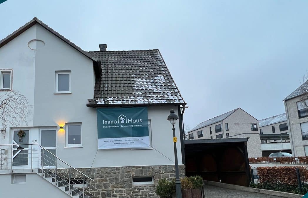 Verkauft ! Doppelhaushälfte im Zentrum der Stadt Neuenrade